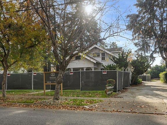 4th image of 1515 Newport Ave