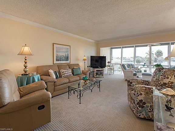 4th image of 3300 Gulf Shore Blvd N