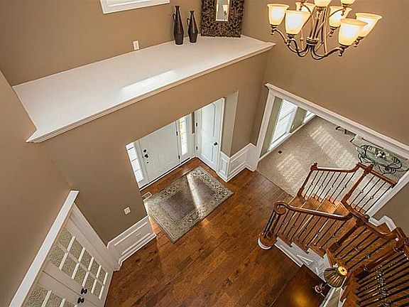 4th image of 2728 Still Creek Dr