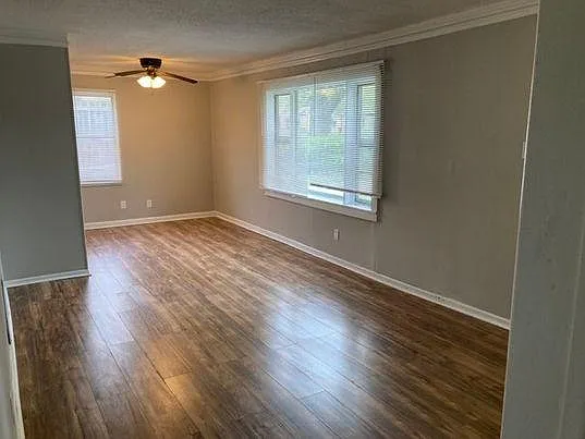 2213 SW Winterwood Ln — Photo 6