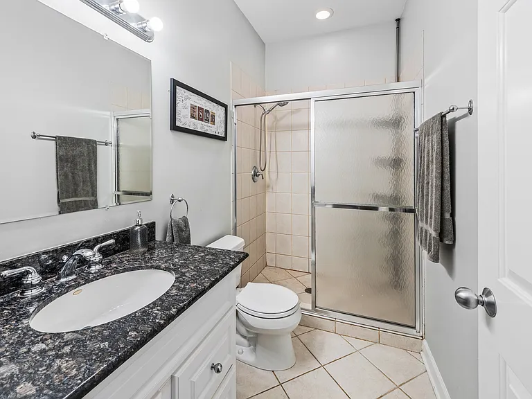 1801 N Kedzie Ave #101 — Photo 10