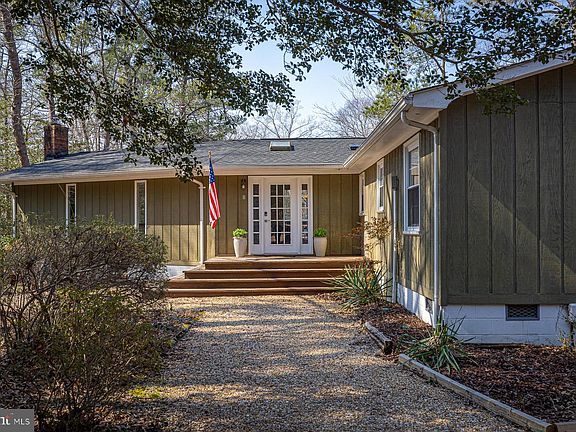 5th image of 57 Swann Ct