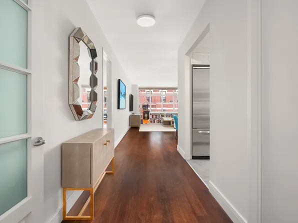 181 East 90th Street image 4 of 9