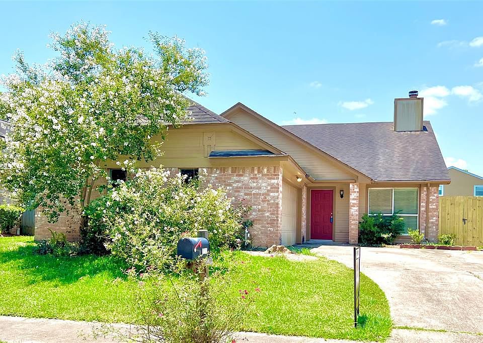 1st image of 3511 Palm Grove Dr