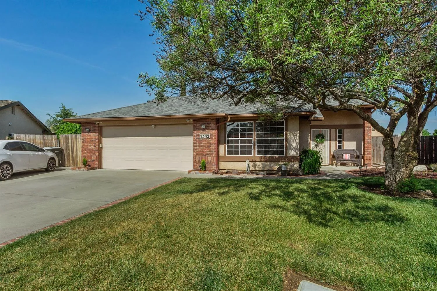 2332 Teakwood Way photo 1