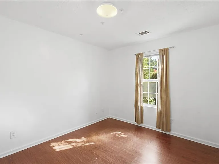 575 Chandon Way — Photo 12