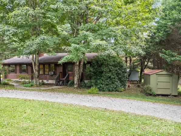 182 Laurel Branch Rd, Maggie Valley, NC 28751
