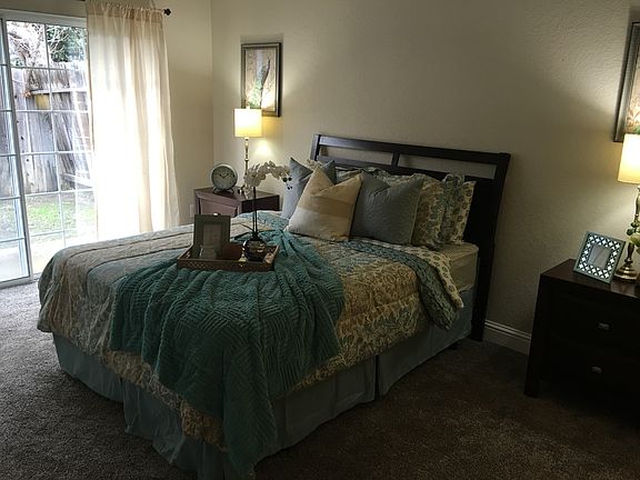2nd image of 1395 Christina Dr