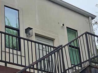 5713 Gulf Fwy #B, Houston, TX 77023