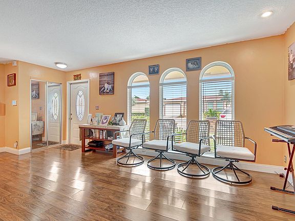 5th image of 4901 NW 14th Avenue