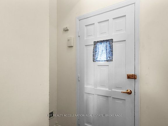 5th image of 116 Sherwood Ave