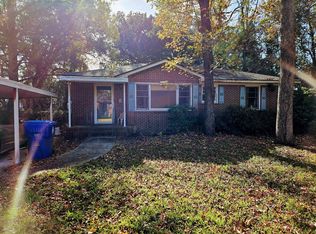 1465 S Sherwood Dr, Charleston, SC 29407