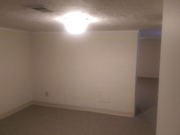 5th image of 39591 Penny Ln