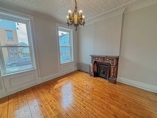 2325 4th Ave #1 Photo 1