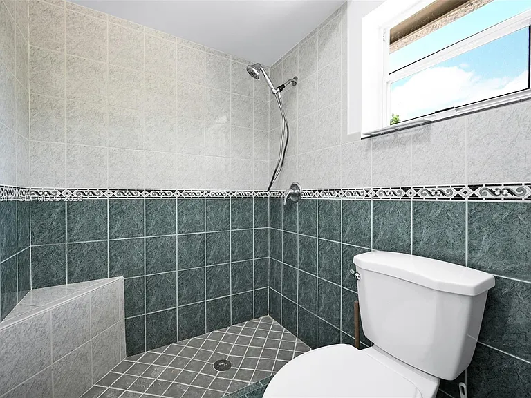 4471 SW 138th Ct — Photo 7