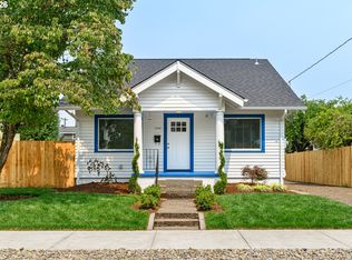 240 E Clarendon St, Gladstone, OR 97027