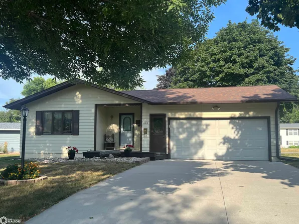 1103 8th St S, Humboldt, IA 50548