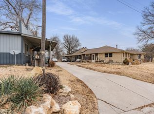 318 E Violet St, Potwin, KS 67123