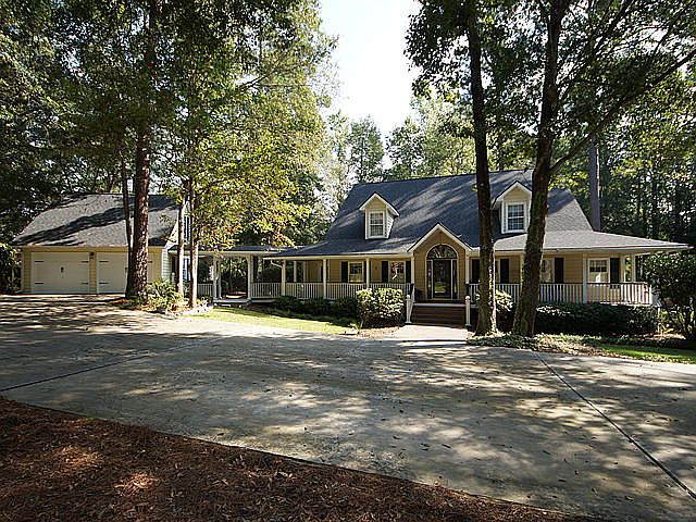 1st image of 130 Rolling Meadows Dr