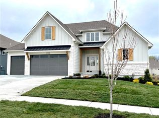 17413 Parkhill St, Overland Park, KS 66221