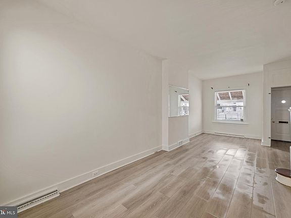 5th image of 1359 N 10th St