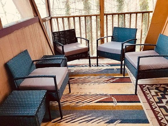 Hot tub area