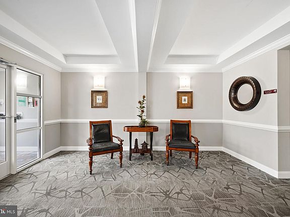 4th image of 6107 Lydia Hollow Dr