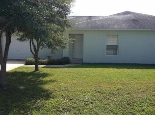 1650 Chamorro St SE, Palm Bay, FL 32909