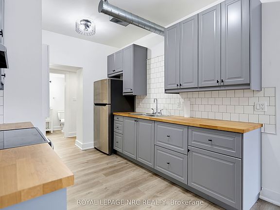3rd image of 3930 Erie Rd #2