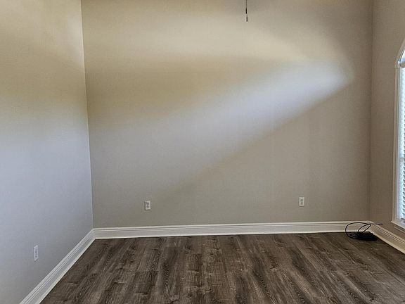 3rd image of 17270 Coventry Estates Blvd