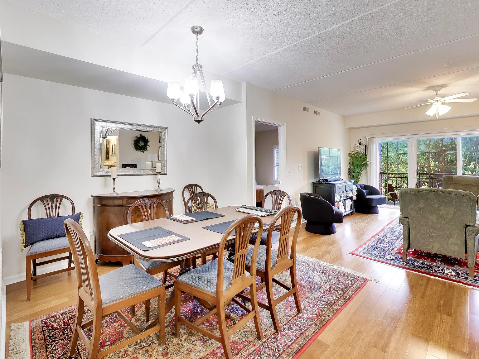 2 bed, 1450 sqft, $2,750 — Photo 4