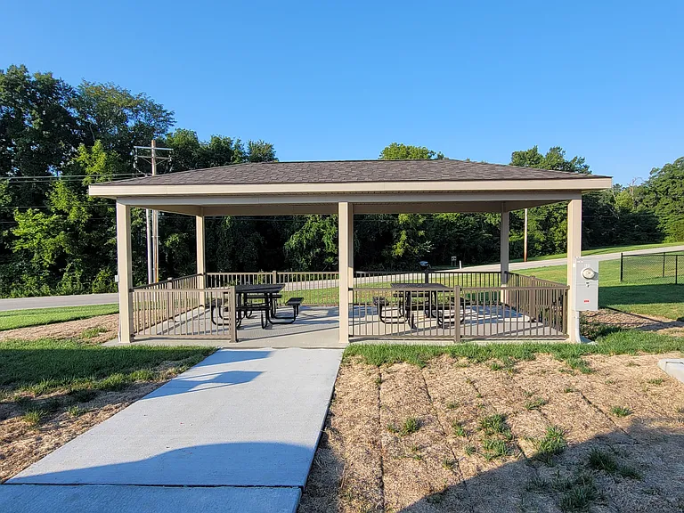 Hummingbird Heights — Photo 17