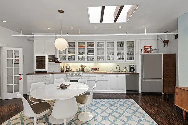 Sold by Compass | media 4