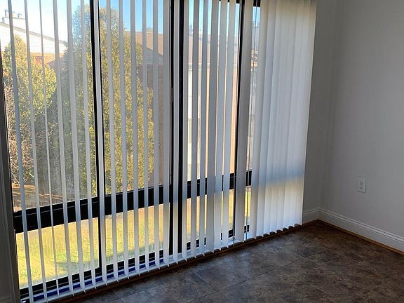 5th image of 18141 Chalet Dr APT 303