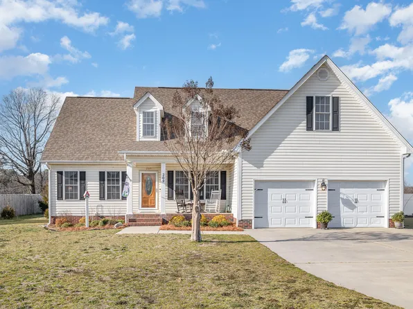 209 Mar Joy Dr, Dunn, NC 28334