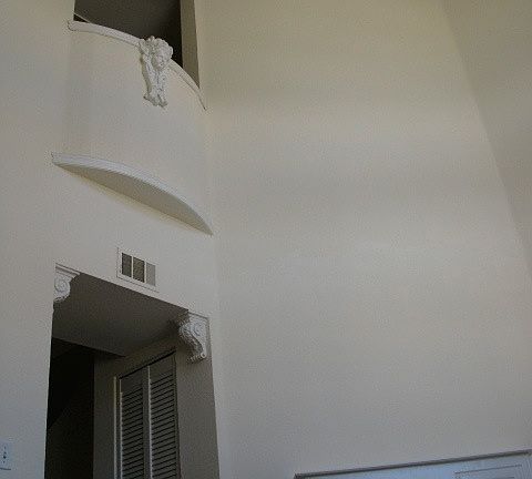 5th image of 1460 N Mansfield Ave APT 102
