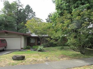 2411 NE 134th Pl, Portland, OR 97230