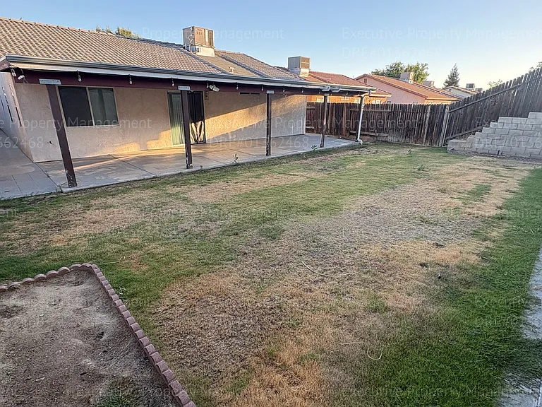 524 Sunset Meadow Ln — Photo 38