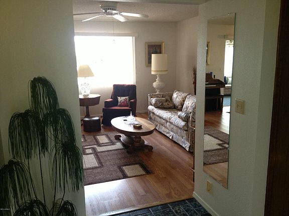 3rd image of 1042 S Roanoke