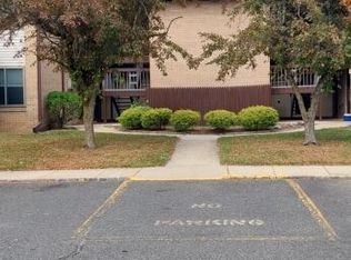 27 Meadow Green Cir UNIT C, Manalapan, NJ 07726