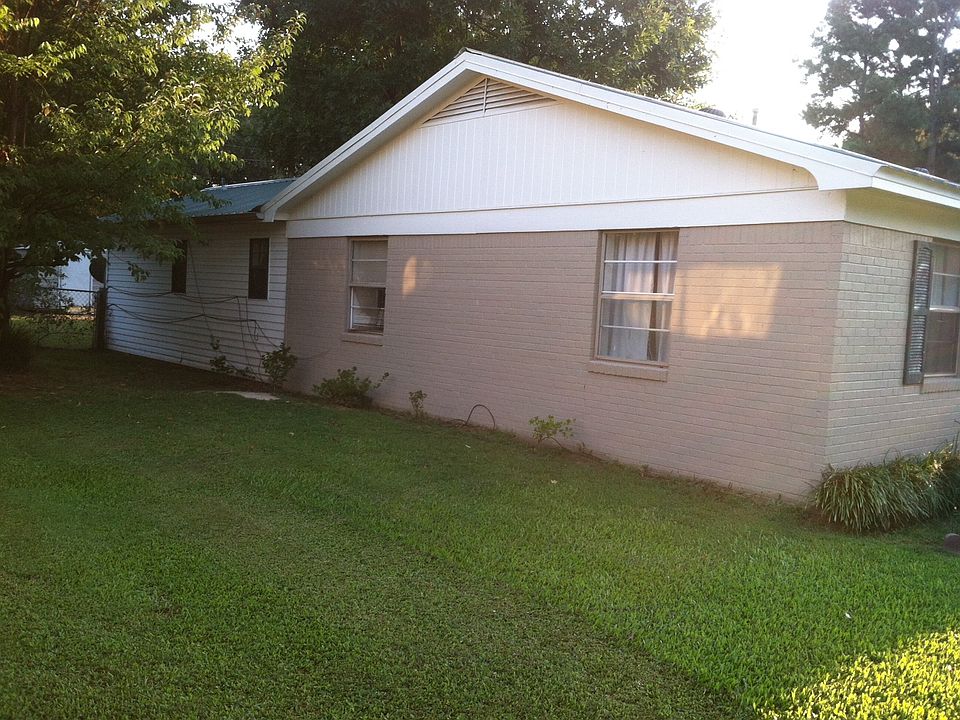 2nd image of 1025 E Languille