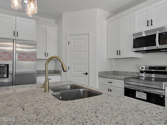 5th image of 1783 Alamos Ct