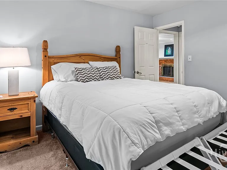 161 Pinecrest Ter — Photo 30