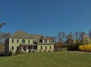 16 Charles Dr, Greenland, NH 03840