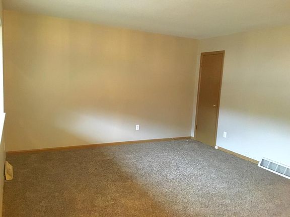2nd image of 6321 Ash Ave