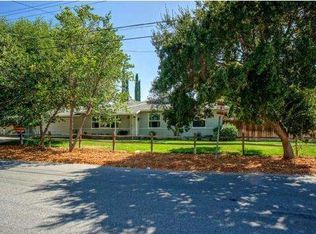 23360 8th St, Santa Clarita, CA 91321