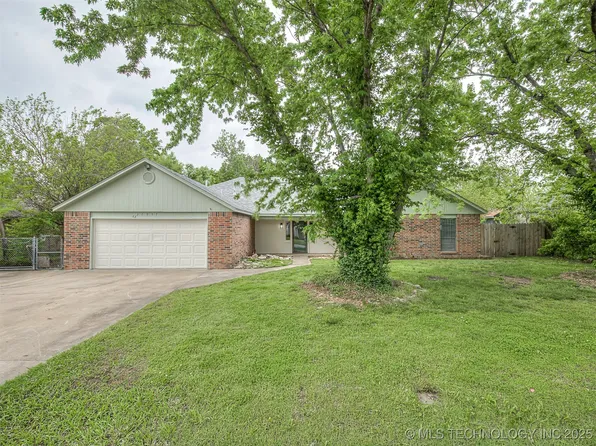 20957 E 35th Pl S, Broken Arrow, OK 74014