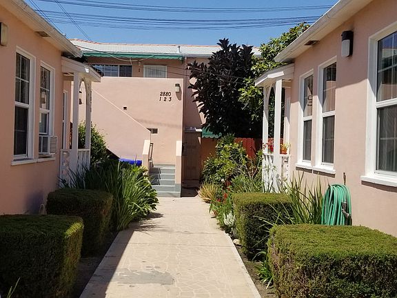 2nd image of 2876 Meade Ave #3
