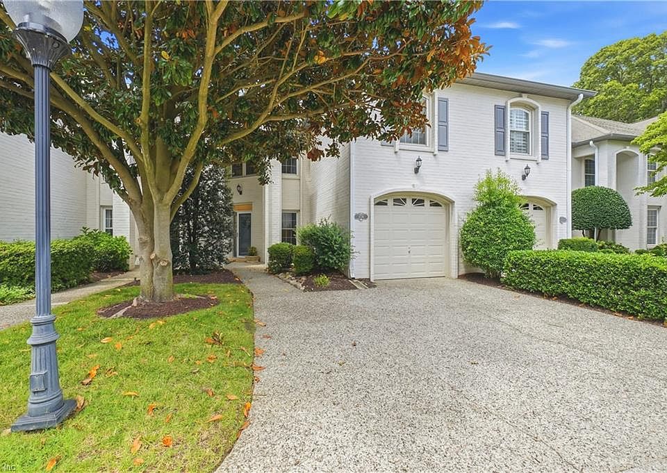 1st image of 1736 Royal Cove Ct
