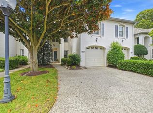 1736 Royal Cove Ct, Virginia Beach, VA 23454